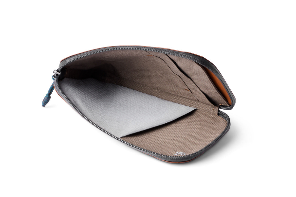 Bellroy All-Conditions Phone Pocket Plus - Bronze