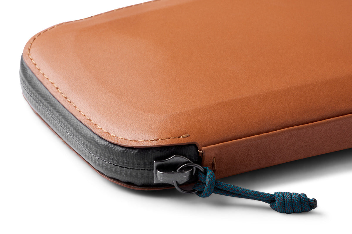 Bellroy All-Conditions Phone Pocket Plus - Bronze