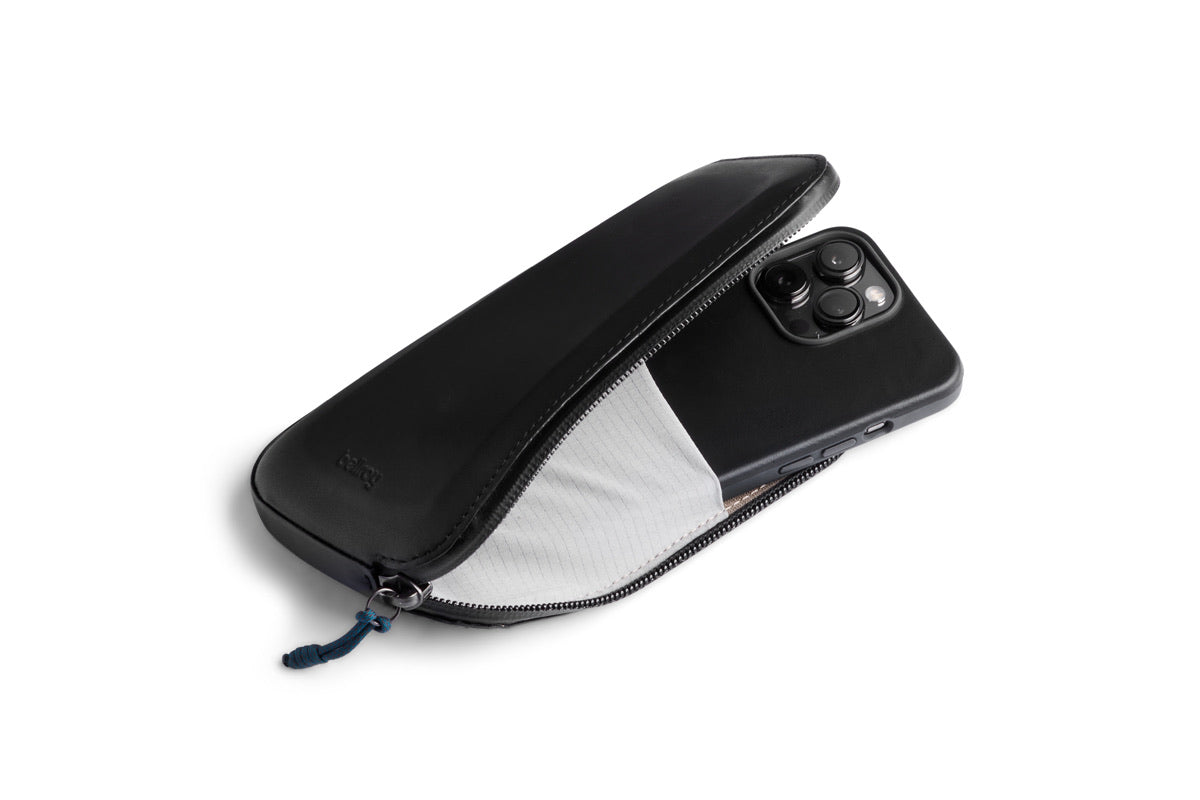 Bellroy All-Conditions Phone Pocket Plus - Ink