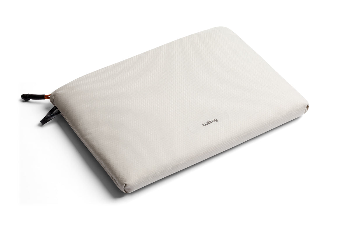 Bellroy Lite Laptop Sleeve 16" - Chalk