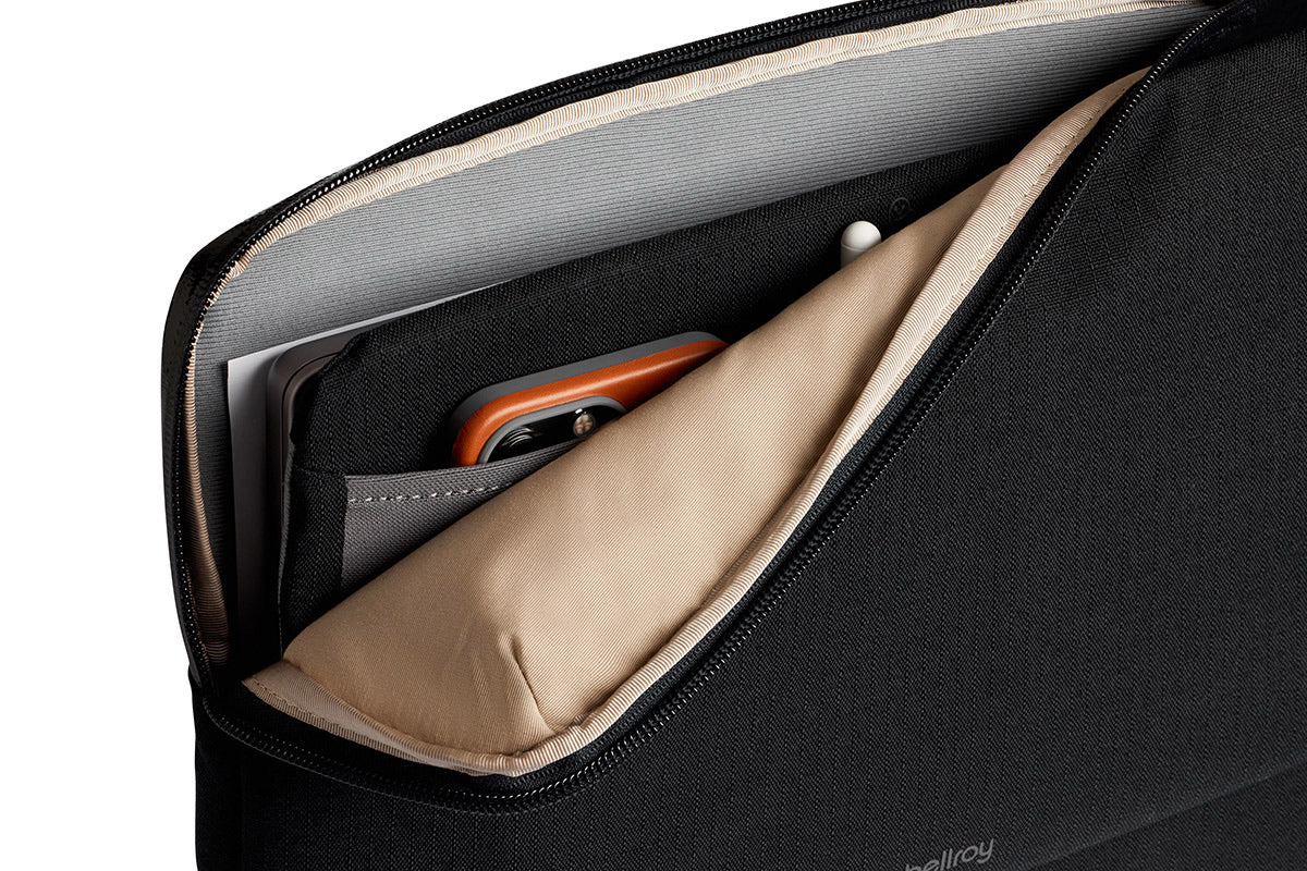 Bellroy Laptop Caddy 14" - Black