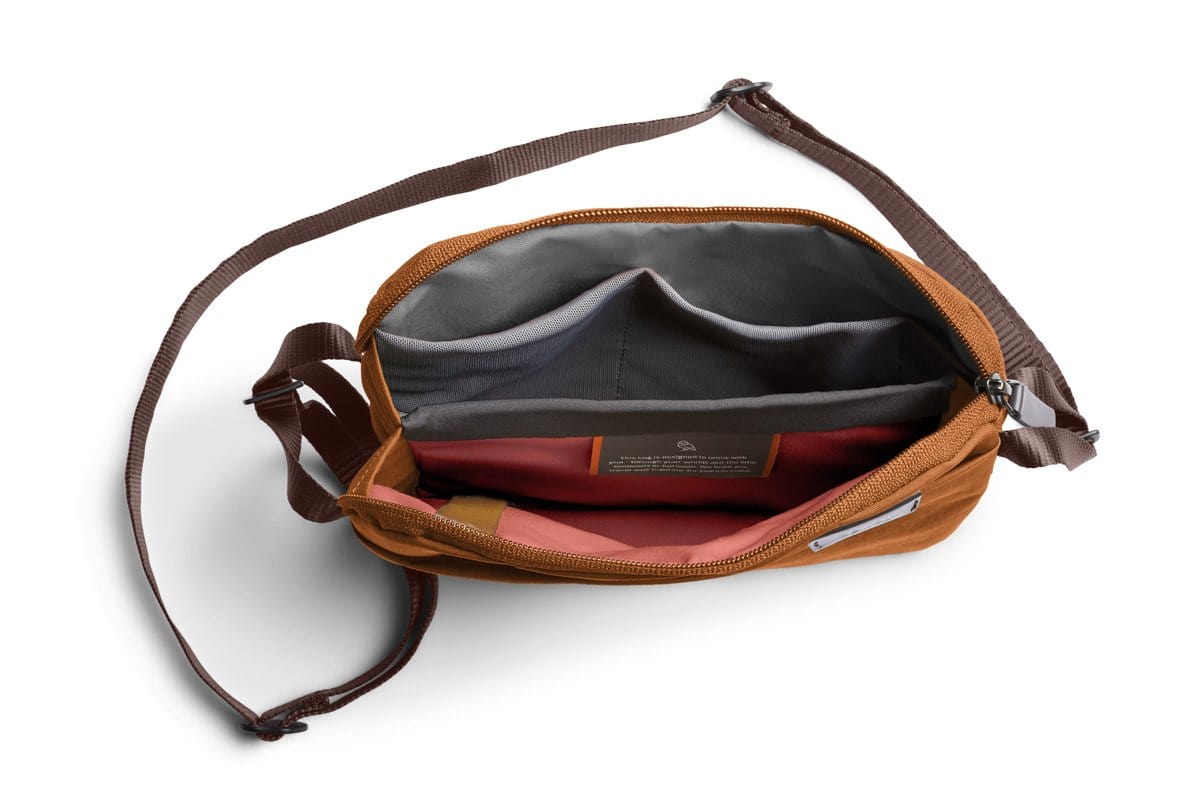 Bellroy táska Bellroy City Pouch Plus táska - Bronze