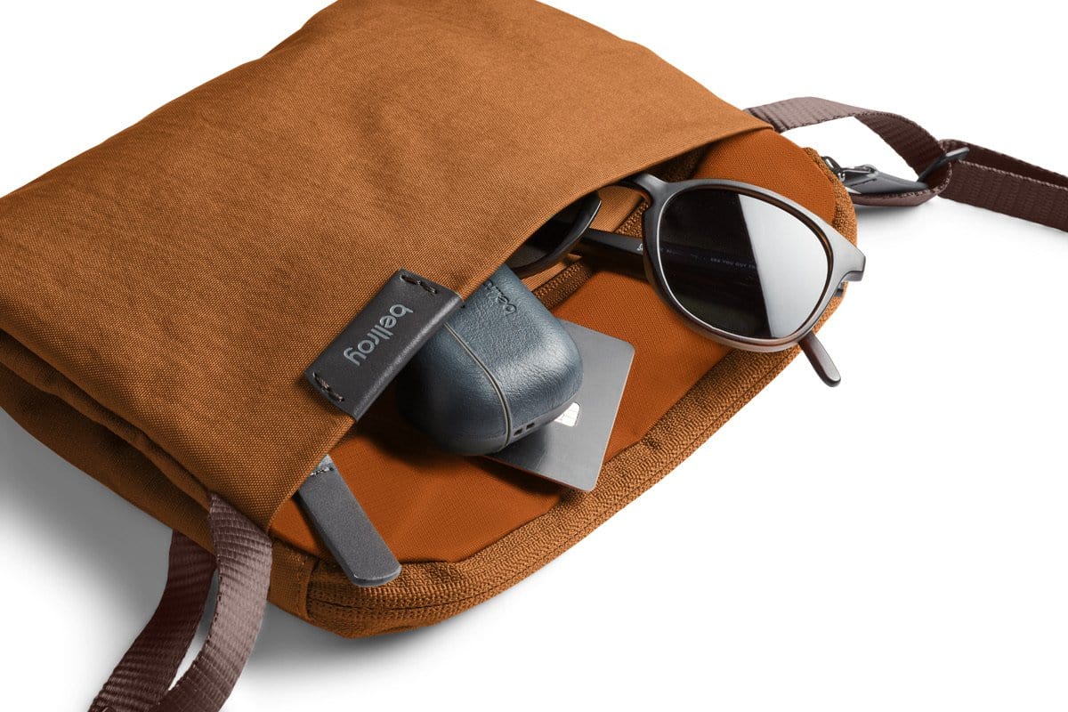 Bellroy táska Bellroy City Pouch Plus táska - Bronze