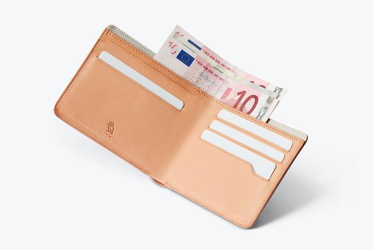 Bellroy pénztárca Bellroy Hide & Seek Premium HI - Natural