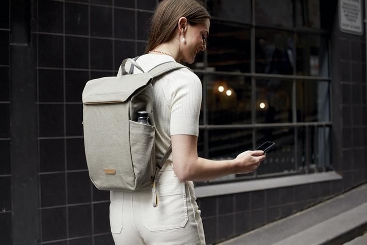 Bellroy Hátizsák Bellroy Melbourne Backpack Compact - Limestone
