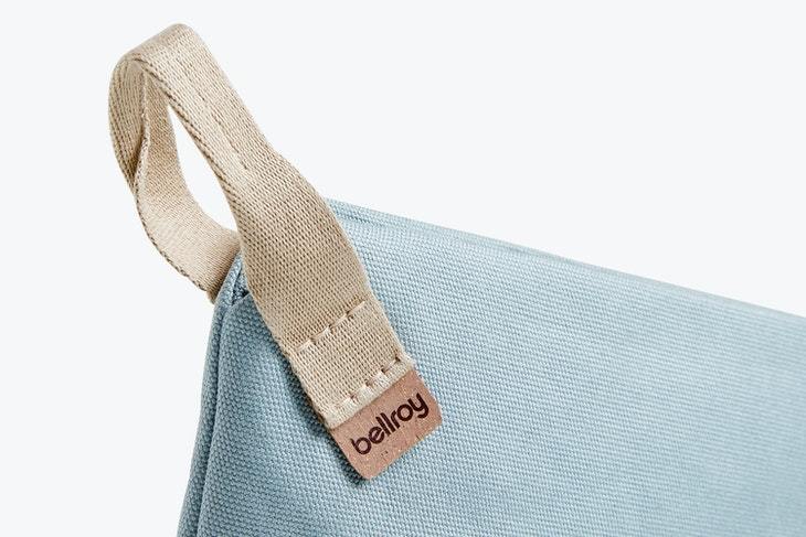 Bellroy Bellroy Standing Pouch Plus tasak - SmokeBlue