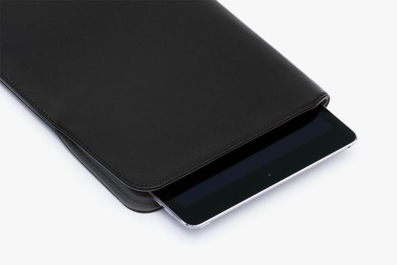 Bellroy tok Bellroy Tablet Sleeve bőr tok - black