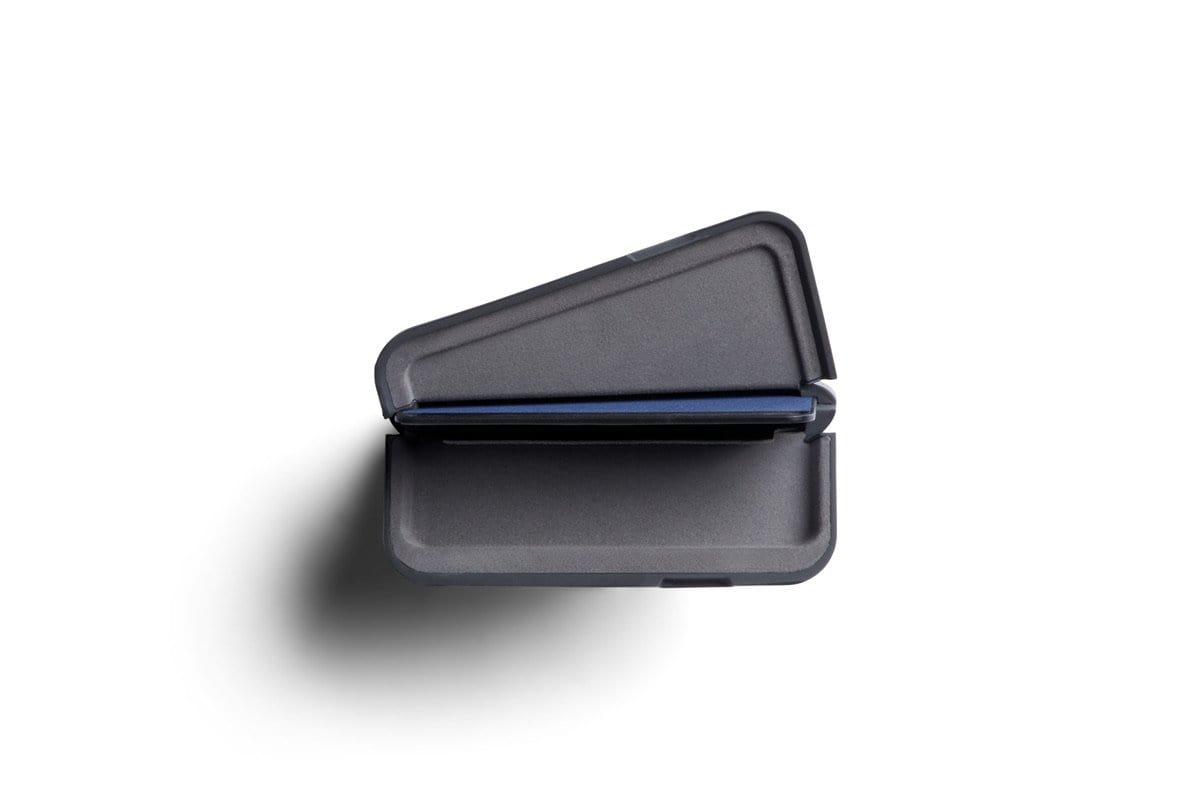 Bellroy pénztárca Bellroy Flip Case pénztárca - Basalt (HeiQ V-Block)