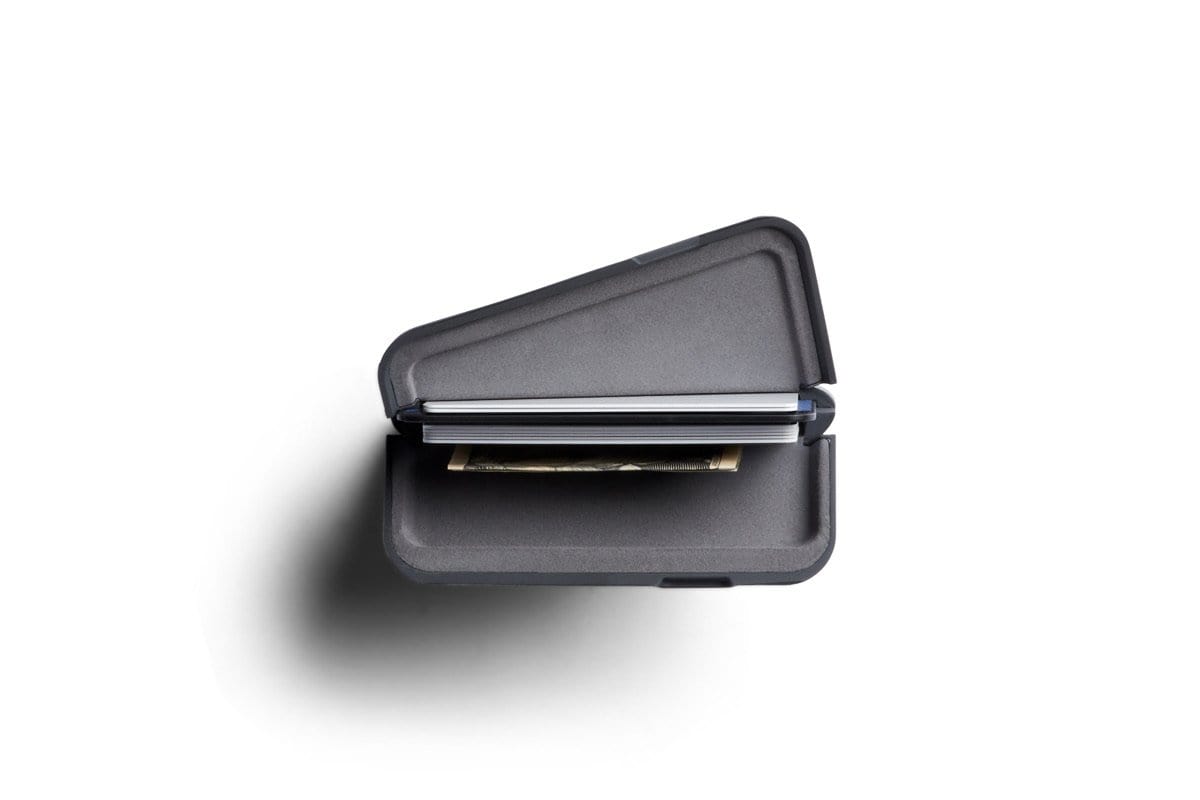 Bellroy pénztárca Bellroy Flip Case pénztárca - Basalt (HeiQ V-Block)